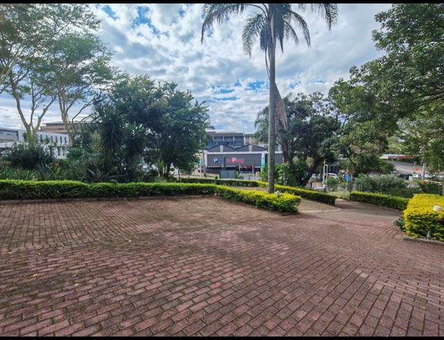 393M² BUSINESS FOR SALE IN WESTVILLE